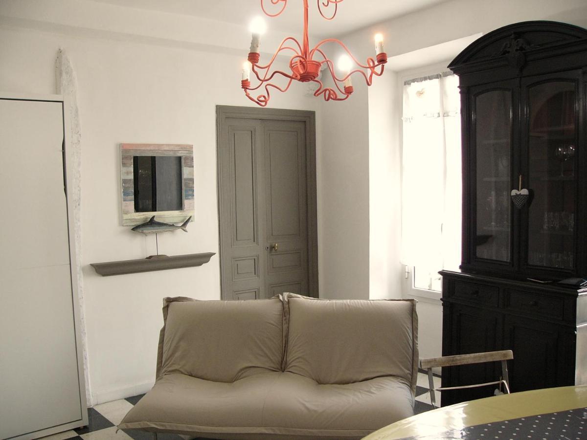 Maison Julien 3 ม็องตง ภายนอก รูปภาพ